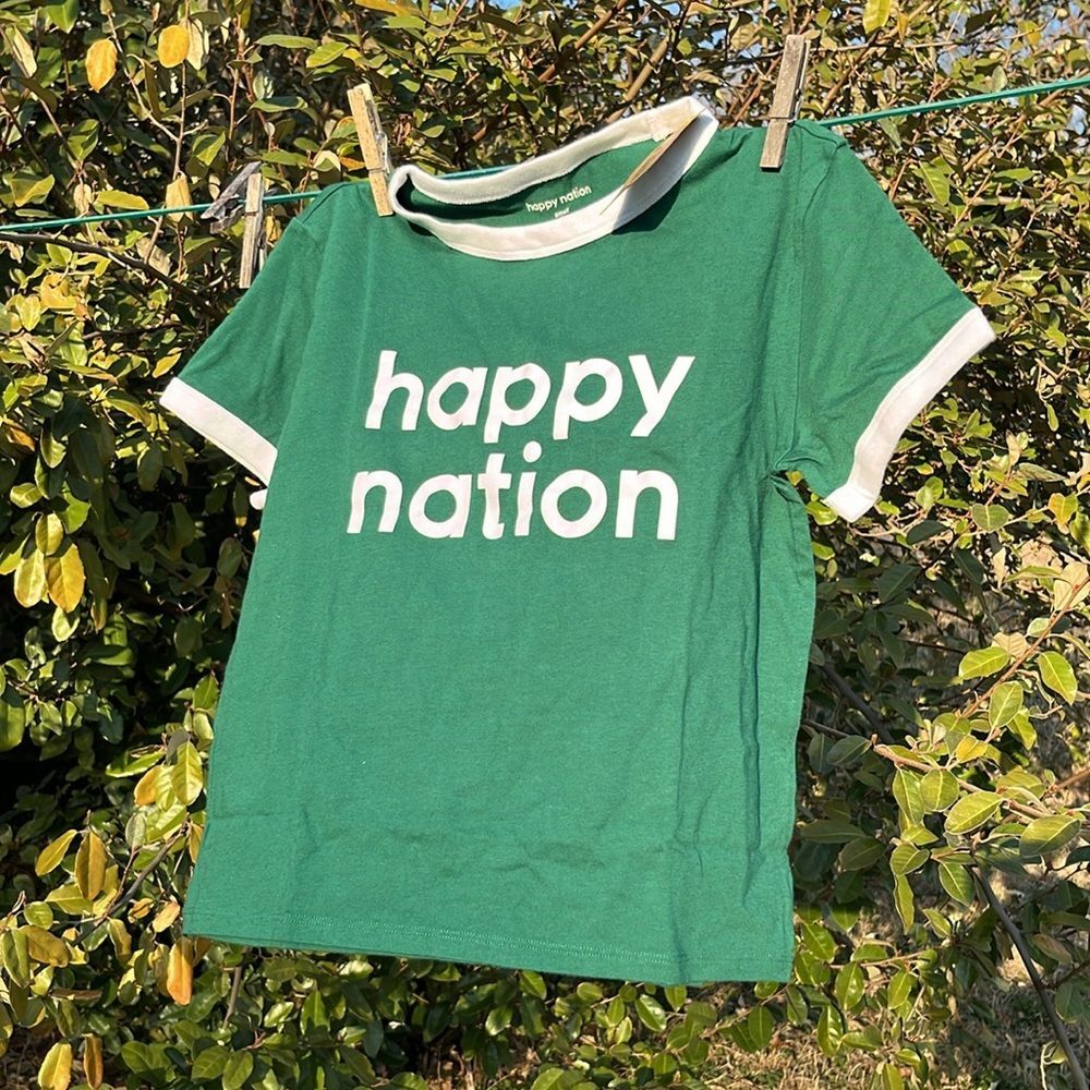 Girls Small 7/8 Size happy nation green trim t-shirt from Victoria's Secret